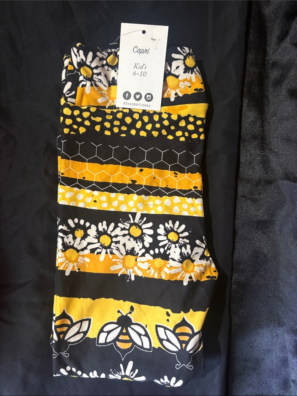 She’s Got Leggz Kids Black & Yellow Daisy Bee Capri Leggings